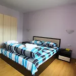 Holiday home “ния”