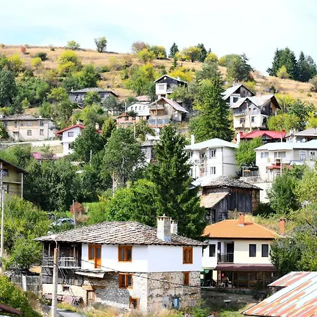 “ния” Holiday home *