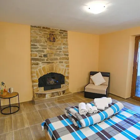 Holiday home “ния” *